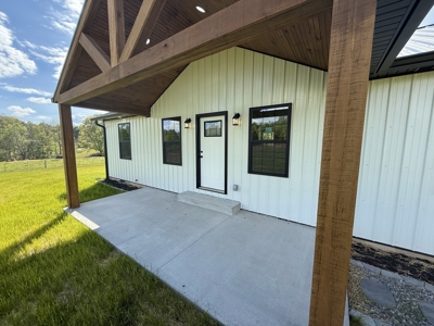 Newly Constructed Home in Tompkinsville, Kentucky - image 19