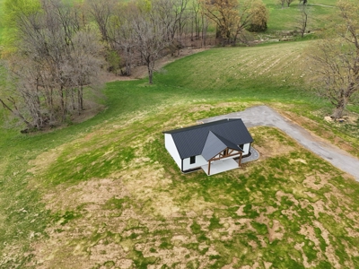 Newly Constructed Home in Tompkinsville, Kentucky - image 17