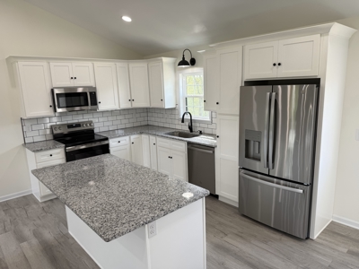 Newly Constructed Home in Tompkinsville, Kentucky - image 24