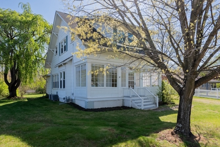 Historical Home for Sale in Christiansburg VA - image 3