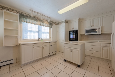 Historical Home for Sale in Christiansburg VA - image 13