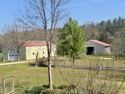 Country Home And Land For Sale In North Central Arkansas - image 36