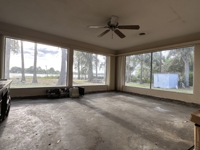 Jessamine Lakefront Fixer-Upper in Orlando FL! - image 25