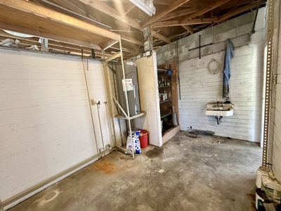 Jessamine Lakefront Fixer-Upper in Orlando FL! - image 28