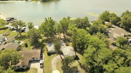 Jessamine Lakefront Fixer-Upper in Orlando FL! - image 12