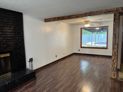 Charming Remodeled Home with Pool in Idabel, OK - image 3