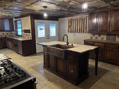 Charming Remodeled Home with Pool in Idabel, OK - image 6