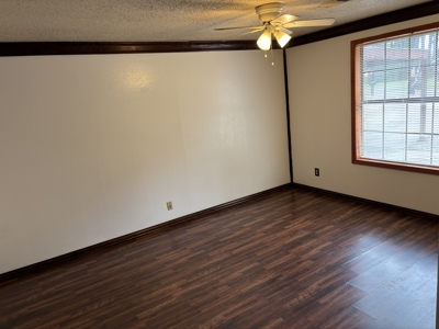 Charming Remodeled Home with Pool in Idabel, OK - image 31
