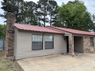 Charming Remodeled Home with Pool in Idabel, OK - image 47