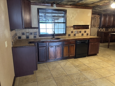 Charming Remodeled Home with Pool in Idabel, OK - image 7