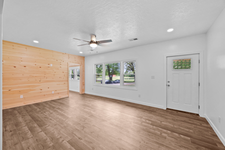 Remodeled Country Home for Sale on 1+ Acre in Gibson County TN - image 2