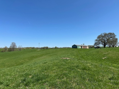 Unrestricted Land in Albany, Kentucky - image 9