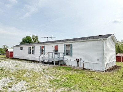 Updated Manufactured Home for Sale. Ryan Hubbard - image 2