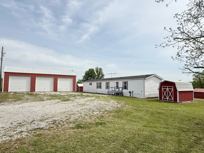 Updated Manufactured Home for Sale. Ryan Hubbard - image 1