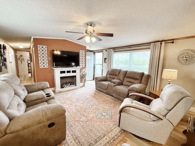 Updated Manufactured Home for Sale. Ryan Hubbard - image 4