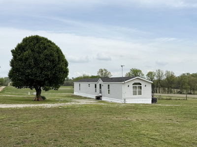 Affordable Country Home for Sale in Cedar County, Missouri - image 19