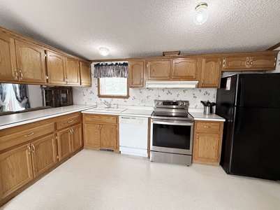 Affordable Country Home for Sale in Cedar County, Missouri - image 7