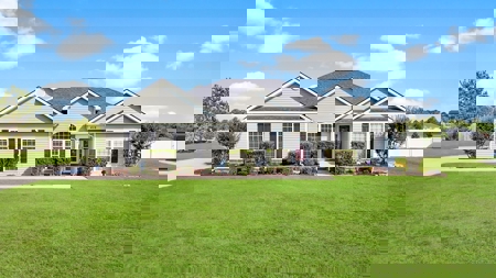 Statesboro Home for Sale in Desirable Location - image 1