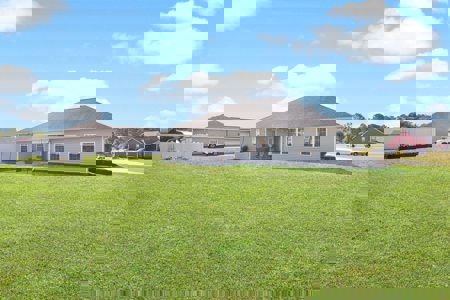 Statesboro Home for Sale in Desirable Location - image 40