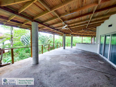 Solid Concrete Home, Bocas del Toro, Panama - image 21