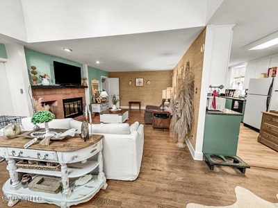 Beautiful Home for Sale in Natchez, MS - image 3