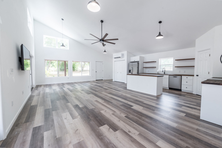 Home For Sale in Bell, FL with Airstrip Access - image 25