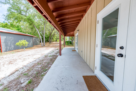 Home For Sale in Bell, FL with Airstrip Access - image 12