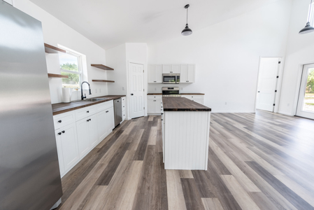 Home For Sale in Bell, FL with Airstrip Access - image 30