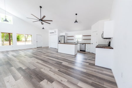 Home For Sale in Bell, FL with Airstrip Access - image 22
