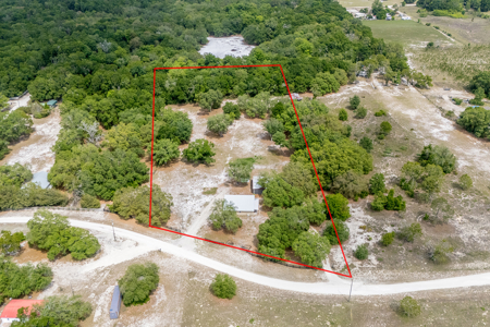 Home For Sale in Bell, FL with Airstrip Access - image 18