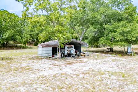 Home For Sale in Bell, FL with Airstrip Access - image 44