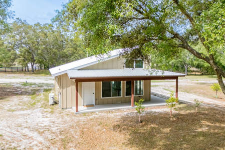 Home For Sale in Bell, FL with Airstrip Access - image 1