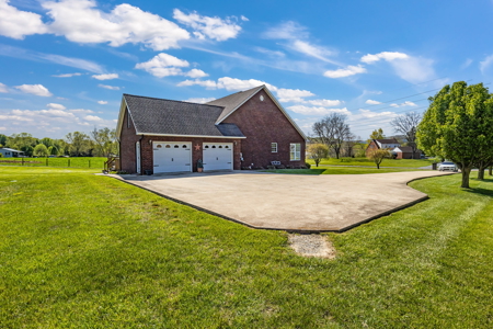 Offering #1 - Brick Home for Sale in Bluff City TN - image 4