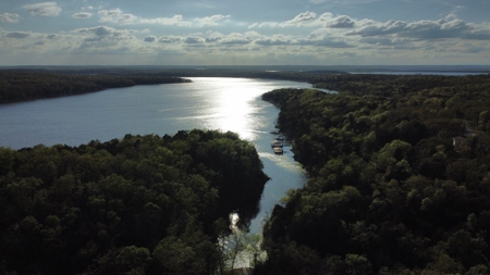 Furnished Pomme de Terre Fixer-Upper with Deck View of Lake - image 9