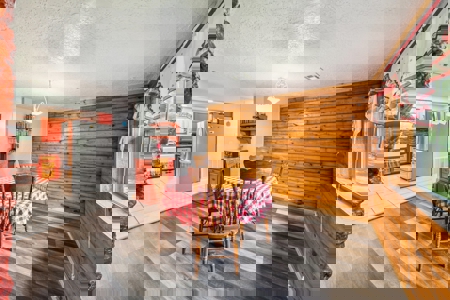 Oklahoma Country Home on 10 Acres - image 10