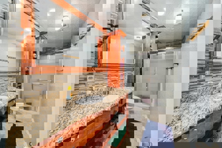 Oklahoma Country Home on 10 Acres - image 20