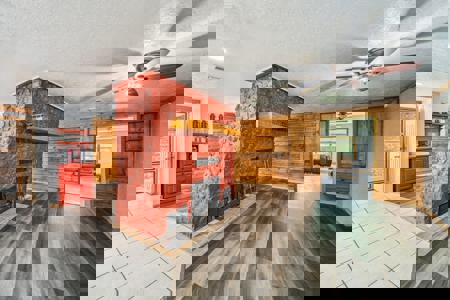 Oklahoma Country Home on 10 Acres - image 7