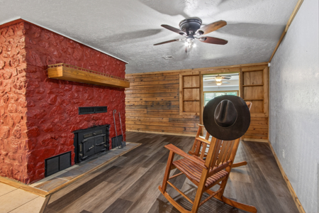 Oklahoma Country Home on 10 Acres - image 20
