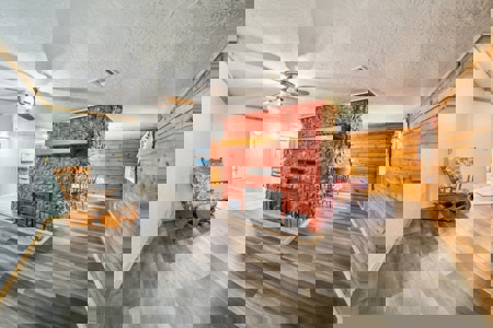 Oklahoma Country Home on 10 Acres - image 8