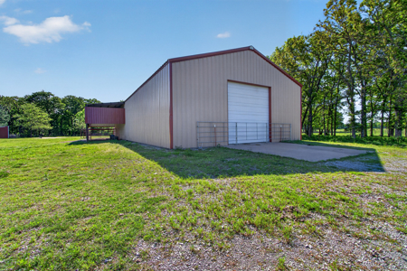 Oklahoma Country Home on 10 Acres - image 42