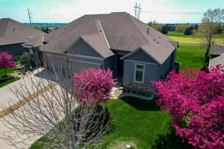 Online Auction - Golf Community Villa in Lenexa, KS - image 6