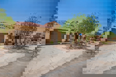 Home For Sale in Florence, AZ! - image 5