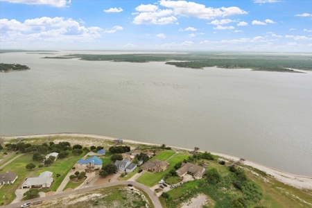 Lakefront sitting on the sandy shores of Lake Corpus Christi, TX - image 40