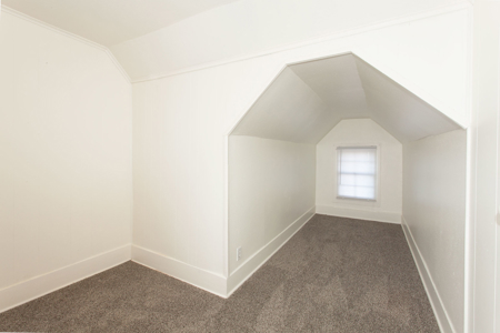 Spacious 4-Bedroom Clinton Home with Storm Shelter | Route 66 - image 28