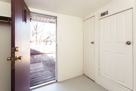Spacious 4-Bedroom Clinton Home with Storm Shelter | Route 66 - image 13