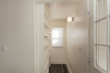 Spacious 4-Bedroom Clinton Home with Storm Shelter | Route 66 - image 15