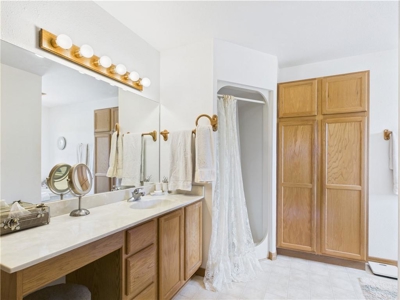 Newton Co 6 Bedroom, 3 Bath Brick Home on 67.75 Acres For Sale - image 13