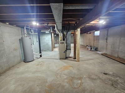 Inside and out, almost everything is new! - image 18