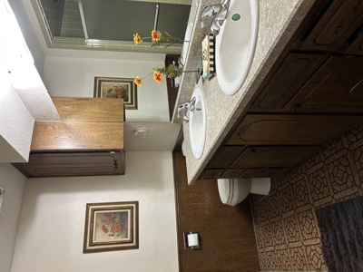 Home for Sale Cordell Oklahoma 4 bedroom 2.5 bath over 2000 sq ft - image 32
