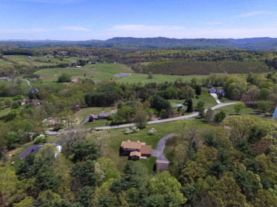 Your Dream Home Awaits in Pulaski County, VA! - image 48